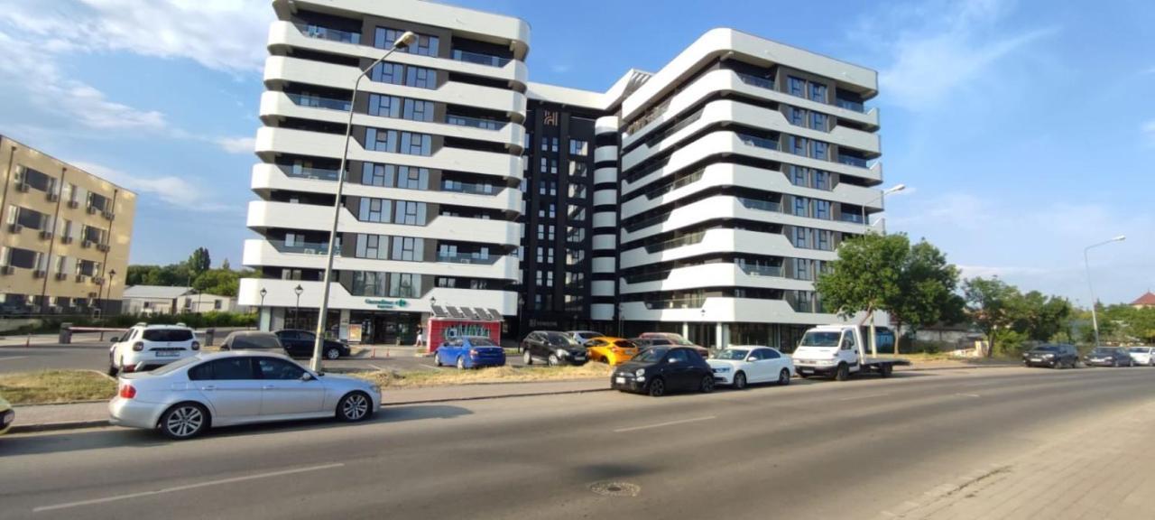 Near Airport 2 Rooms Apartments In Himson Яссы Экстерьер фото