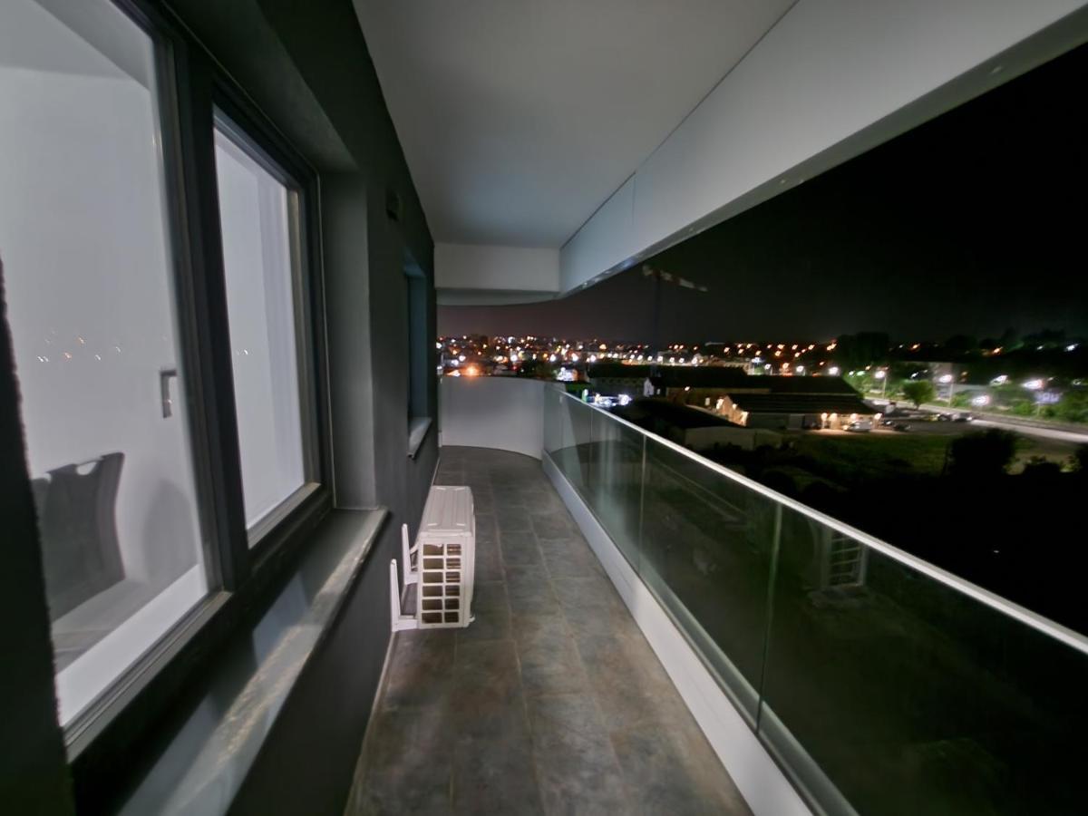 Near Airport 2 Rooms Apartments In Himson Яссы Экстерьер фото