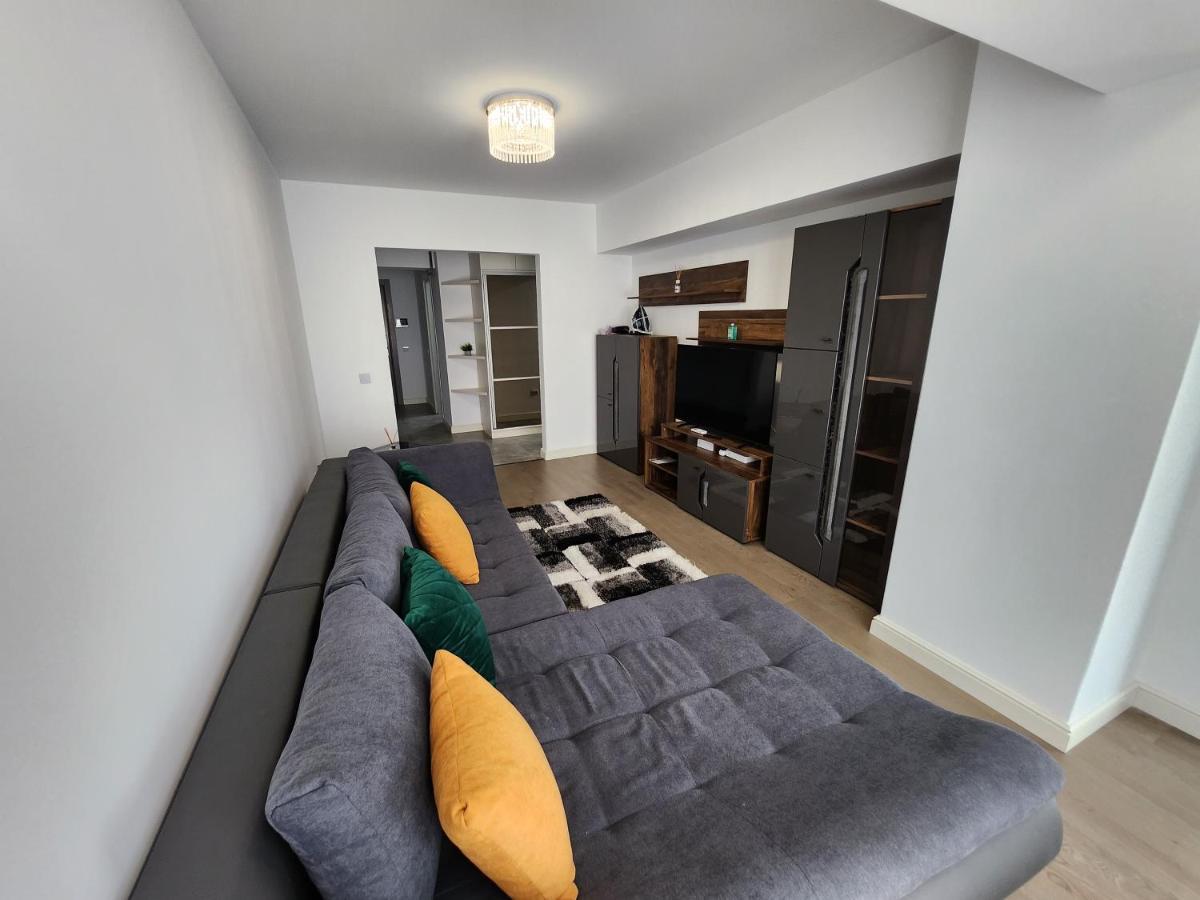 Near Airport 2 Rooms Apartments In Himson Яссы Экстерьер фото